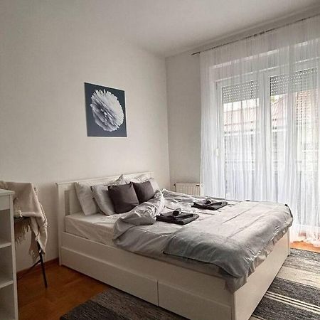 S11 Apartamento Novi Sad Exterior foto