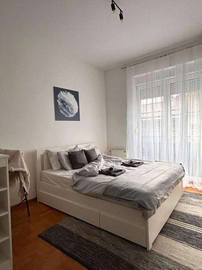 S11 Apartamento Novi Sad Exterior foto